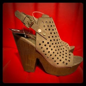 Cute suede summer heels